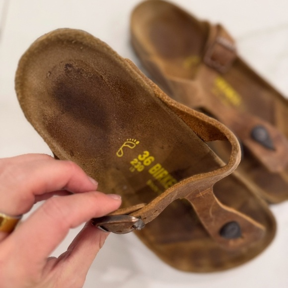 BIRKENSTOCK Gizeh Size 36 - Picture 7 of 7